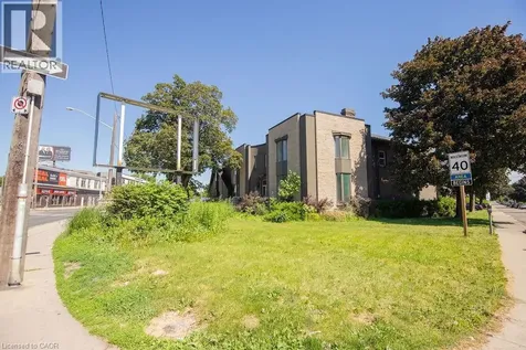 1309 King Street Hamilton ON L8M 1H2