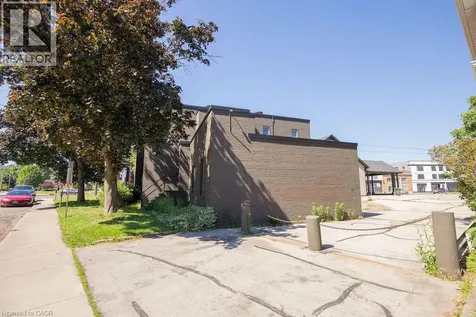 1309 King Street Hamilton ON L8M 1H2