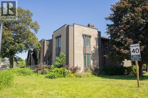1309 King Street Hamilton ON L8M 1H2