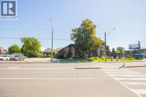 1309 King Street Hamilton ON L8M 1H2