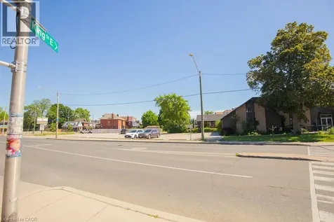 1309 King Street Hamilton ON L8M 1H2