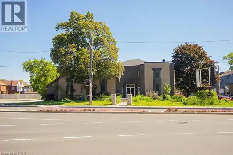 1309 King Street Hamilton ON L8M 1H2