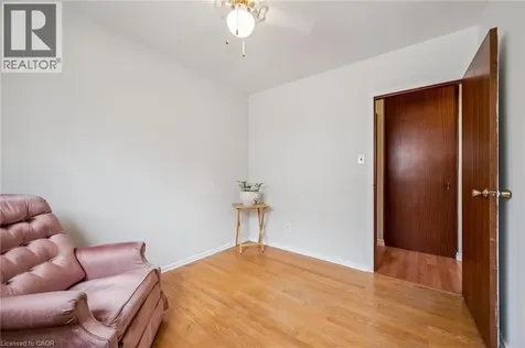 106 Ruskview Road Kitchener ON N2M 4S3