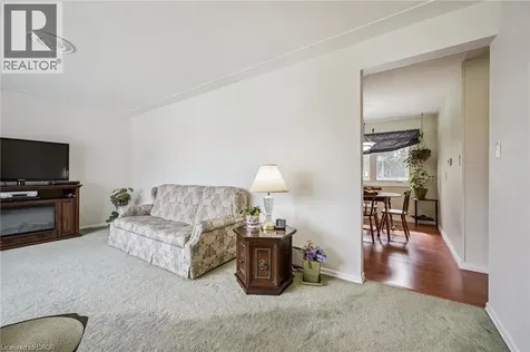106 Ruskview Road Kitchener ON N2M 4S3