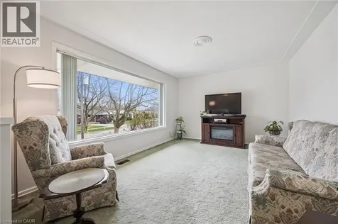 106 Ruskview Road Kitchener ON N2M 4S3