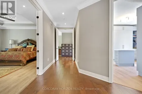 258 Edgewater Crescent Kitchener ON N2A 4M2