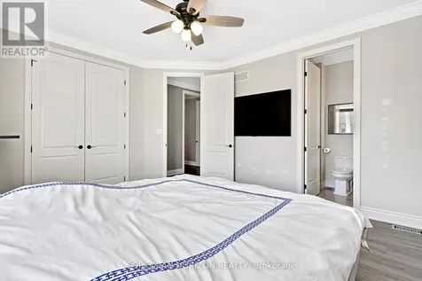 258 Edgewater Crescent Kitchener ON N2A 4M2