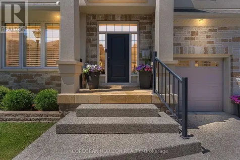 258 Edgewater Crescent Kitchener ON N2A 4M2