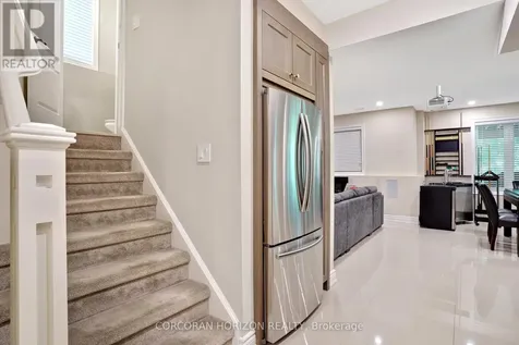 258 Edgewater Crescent Kitchener ON N2A 4M2