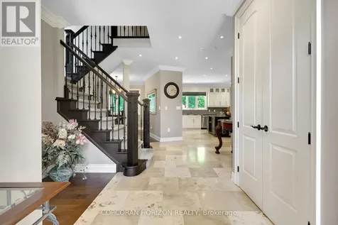 258 Edgewater Crescent Kitchener ON N2A 4M2