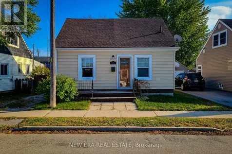 54 Eighth Avenue Brantford ON N3S 1C3