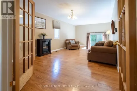 176 Eastman Avenue Adelaide Metcalfe ON N7G 3K1