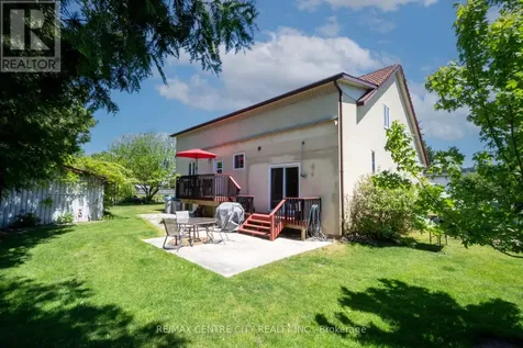 176 Eastman Avenue Adelaide Metcalfe ON N7G 3K1