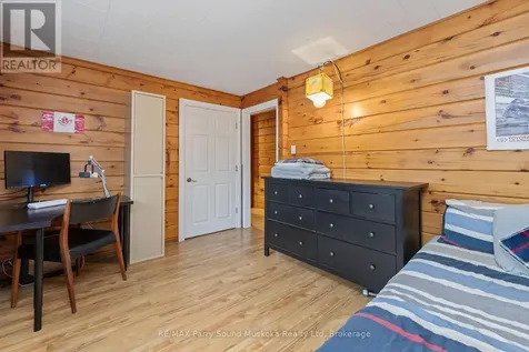 11 Brenda Avenue Parry Sound ON P2A 2Y9