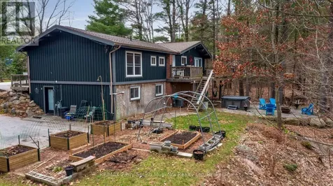 11 Brenda Avenue Parry Sound ON P2A 2Y9