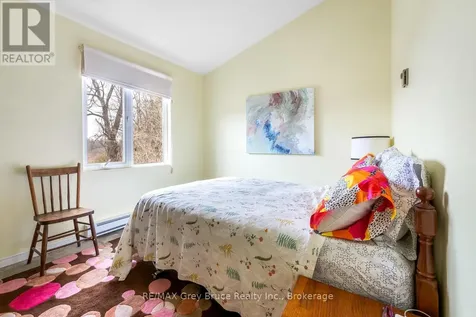 65 Lawrence Road South Bruce Peninsula ON N0H 2T0