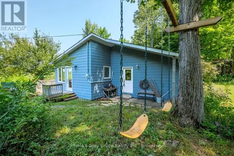 65 Lawrence Road South Bruce Peninsula ON N0H 2T0