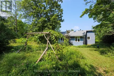 65 Lawrence Road South Bruce Peninsula ON N0H 2T0