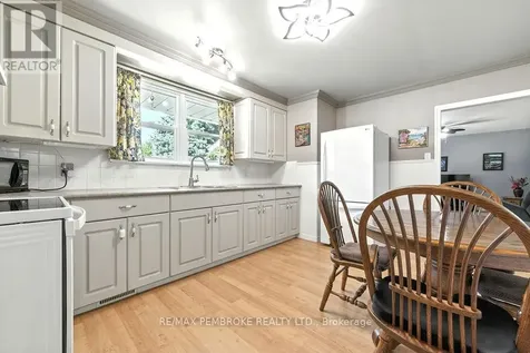 335 Willard Street Pembroke ON K8A 3T8