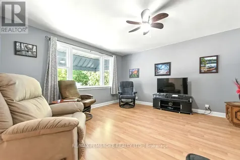 335 Willard Street Pembroke ON K8A 3T8
