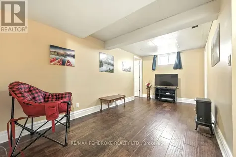 335 Willard Street Pembroke ON K8A 3T8