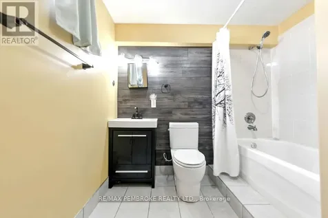 335 Willard Street Pembroke ON K8A 3T8