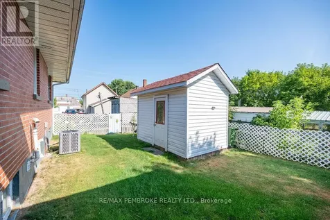335 Willard Street Pembroke ON K8A 3T8