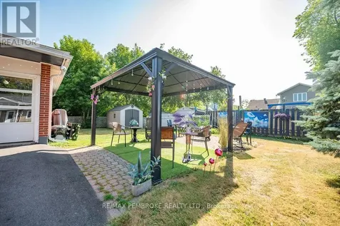 335 Willard Street Pembroke ON K8A 3T8