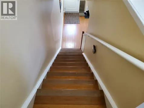 877 Carleton Place Sarnia ON N7T 3V8