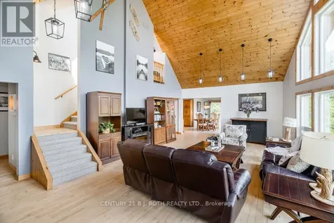 2711 Foxmead Road Oro-medonte ON L0K 1E0