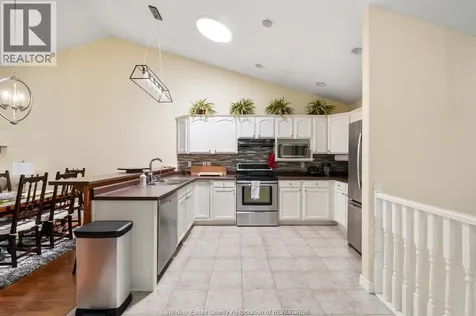 56 Anfred Street Leamington ON N8H 5L3