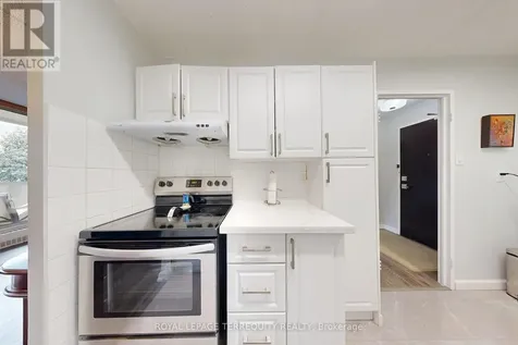 2 Glamorgan Avenue Toronto (dorset Park) ON M1P 2M8