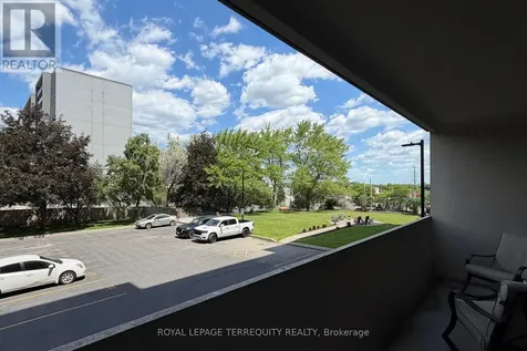 2 Glamorgan Avenue Toronto (dorset Park) ON M1P 2M8