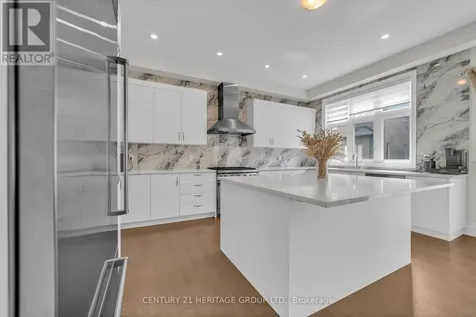 20 Sweet Gale Crescent Richmond Hill ON L4E 1K1
