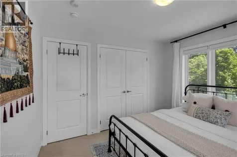 585 Colborne Street Brantford ON N3S 3M7