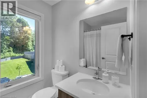 585 Colborne Street Brantford ON N3S 3M7