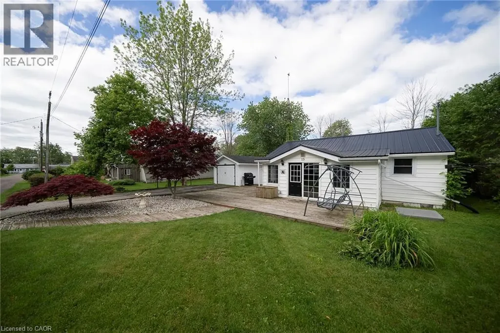 15 Barbara Drive Nanticoke ON N0A 1L0