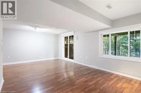 25 Liddycoat Lane Ancaster ON L9G 0A7