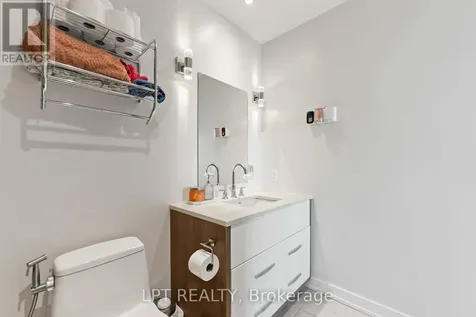 111 Champagne Avenue South Ottawa ON K1S 5V3