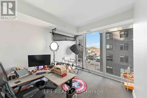 111 Champagne Avenue South Ottawa ON K1S 5V3