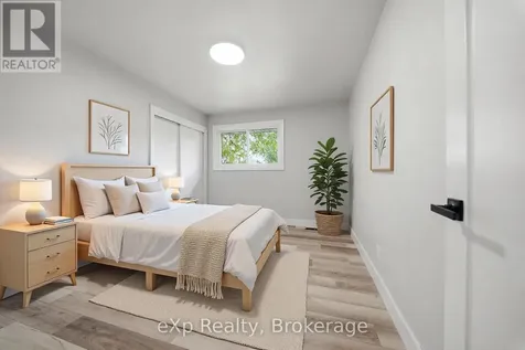 42 Rosewood Avenue Belleville (belleville Ward) ON K8N 4E9