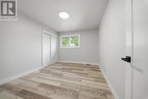 42 Rosewood Avenue Belleville (belleville Ward) ON K8N 4E9
