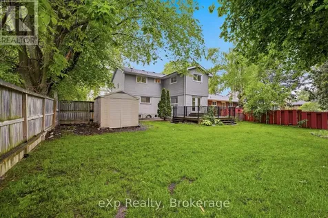 42 Rosewood Avenue Belleville (belleville Ward) ON K8N 4E9