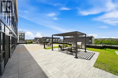 395 Dundas Street West Oakville ON L6M 4M2