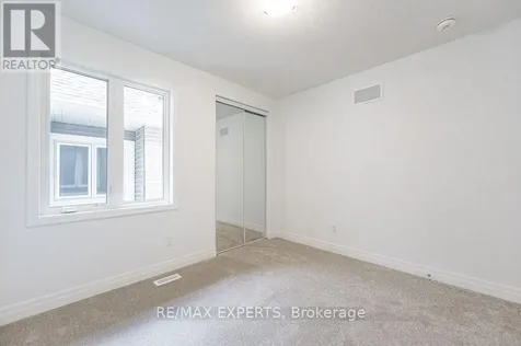 177 Rosenberg Way Kitchener ON N2R 0T2