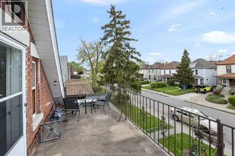 1130 Langlois Windsor ON N9A 2H5