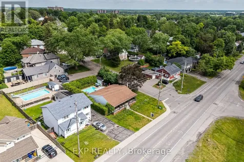 789 Blair Road East Ottawa ON K1J 7M5