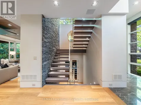 777 Shadeland Avenue Burlington (lasalle) ON L7T 2M2