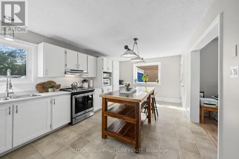 1231 St Augustin Road Russell ON K0A 1W0