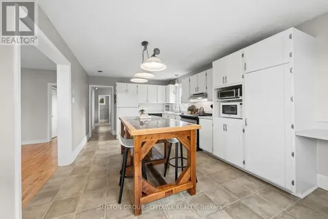 1231 St Augustin Road Russell ON K0A 1W0